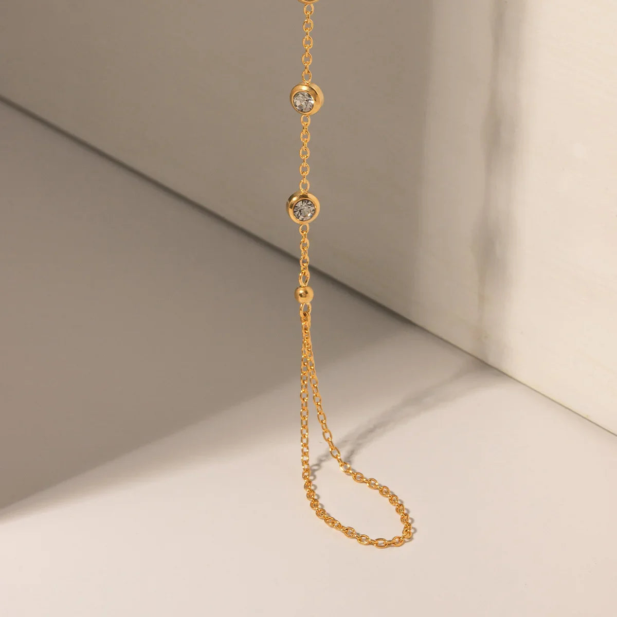 [Amore]Leona Diamond Hand Chain