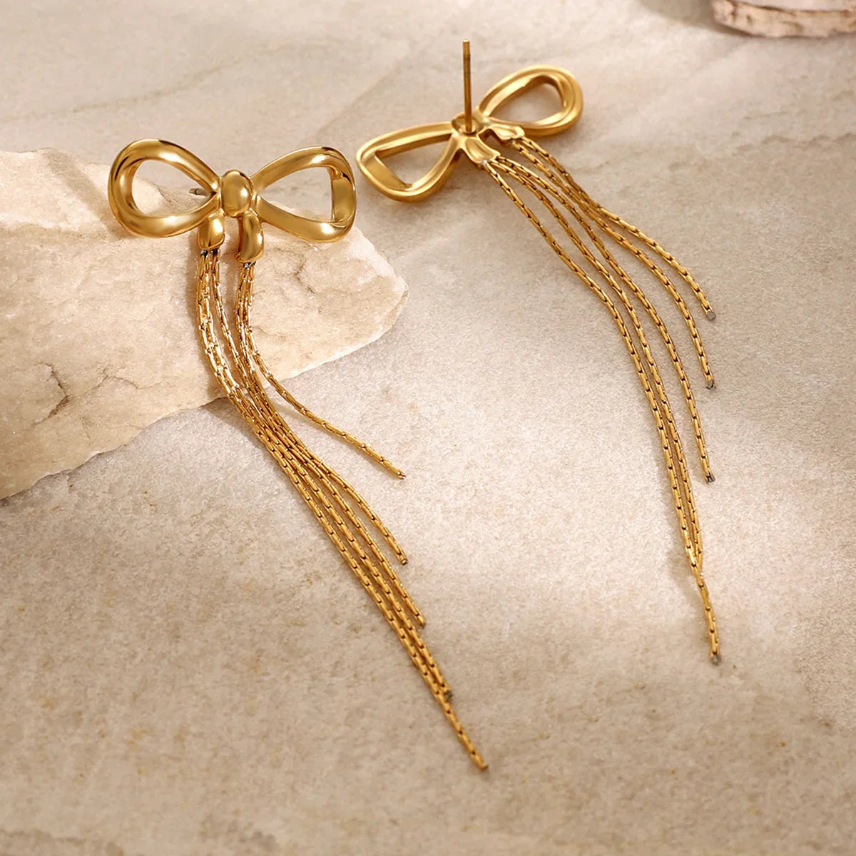 [Amore]Yvette Bow Earrings