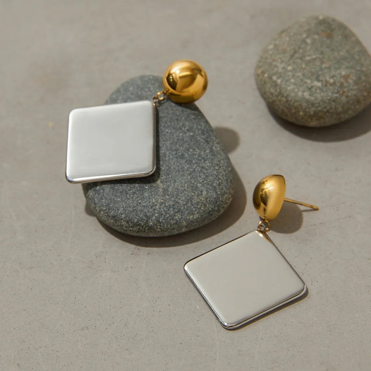 [Amore]Kelly Geometric Drop Earrings