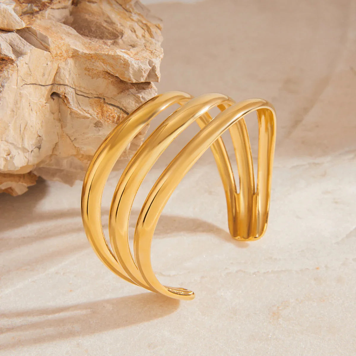 [Amore]Meredith Triple Layer Gold Bangle