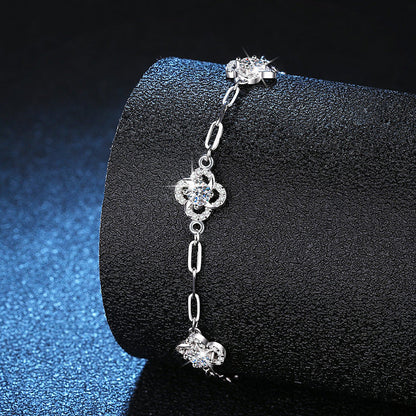 [Amore]TRIPLE-CLOVER MOISSANITE BRACELET