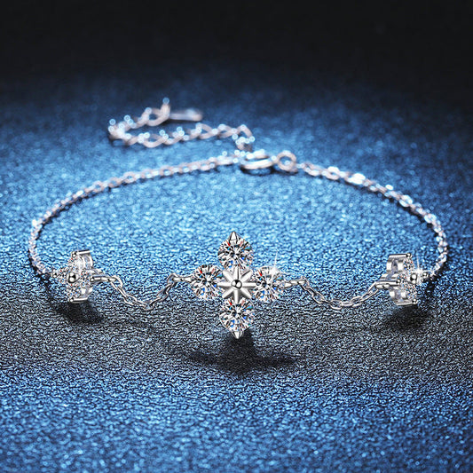 [Amore]CLOVER LUCKY CHARM MOISSANITE BRACELET