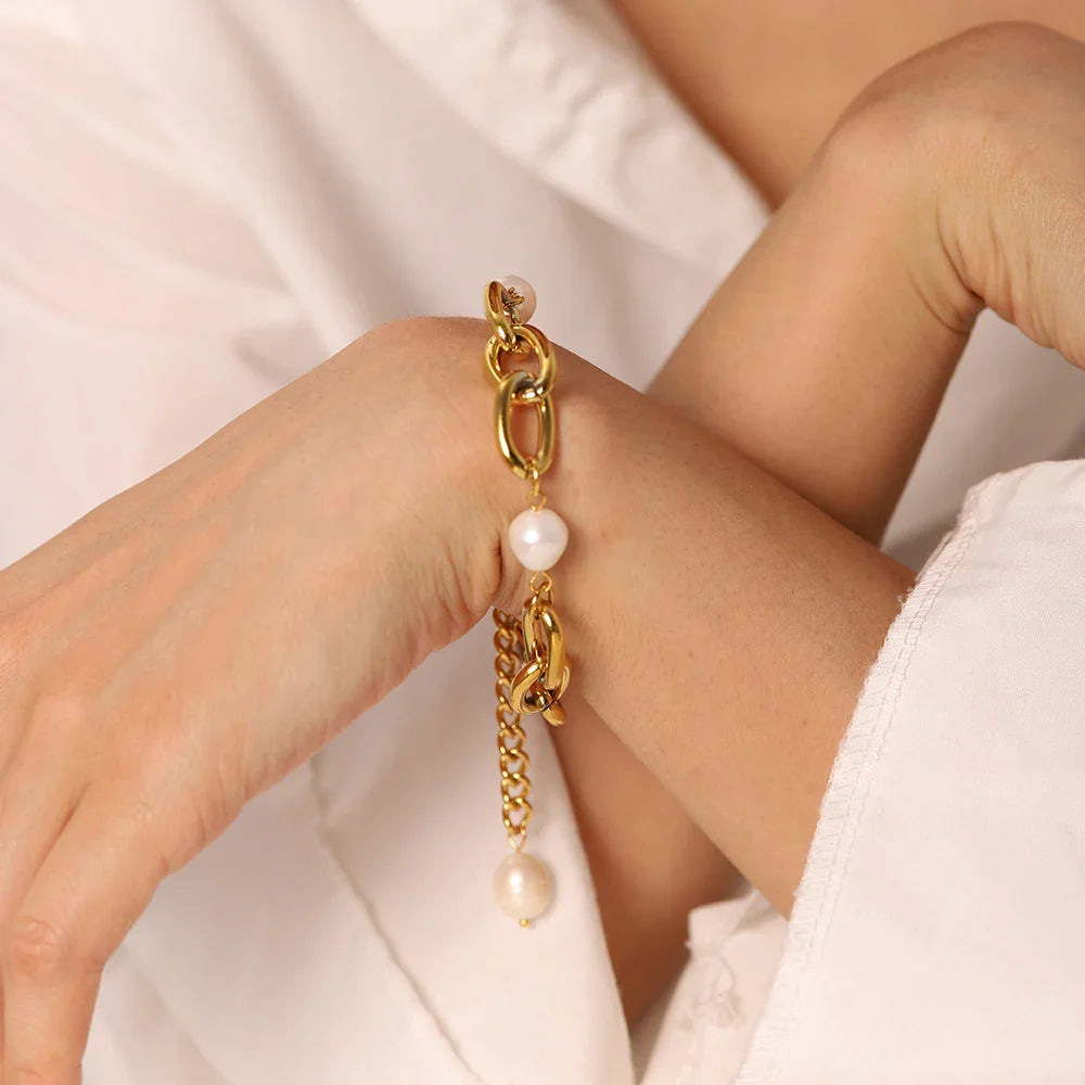 [Amore]Ysabel Chunky Freshwater Pearl Bracelet