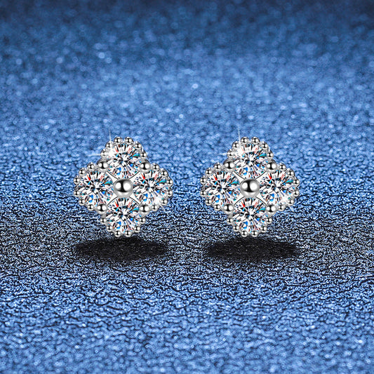 [Amore]ELEGANT FOUR-LEAF CLOVER MOISSANITE STUD EARRINGS