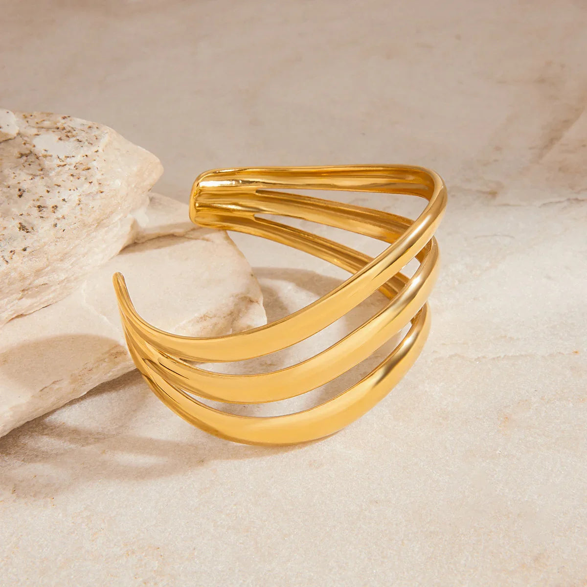 [Amore]Meredith Triple Layer Gold Bangle