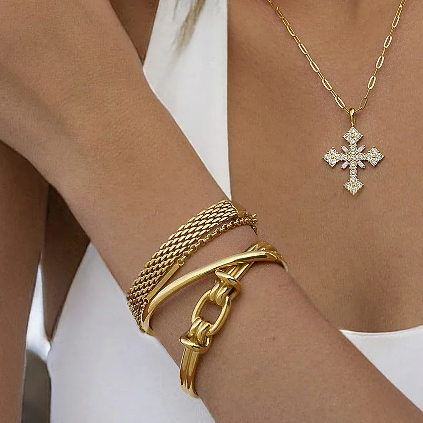 [Amore]Luce Gold Knot Bangle