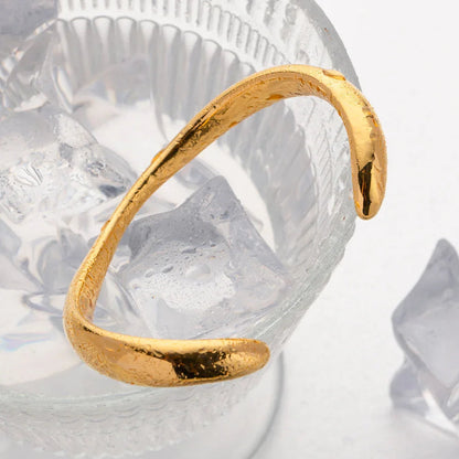 [Amore]Audrina Contemporary Gold Bangle
