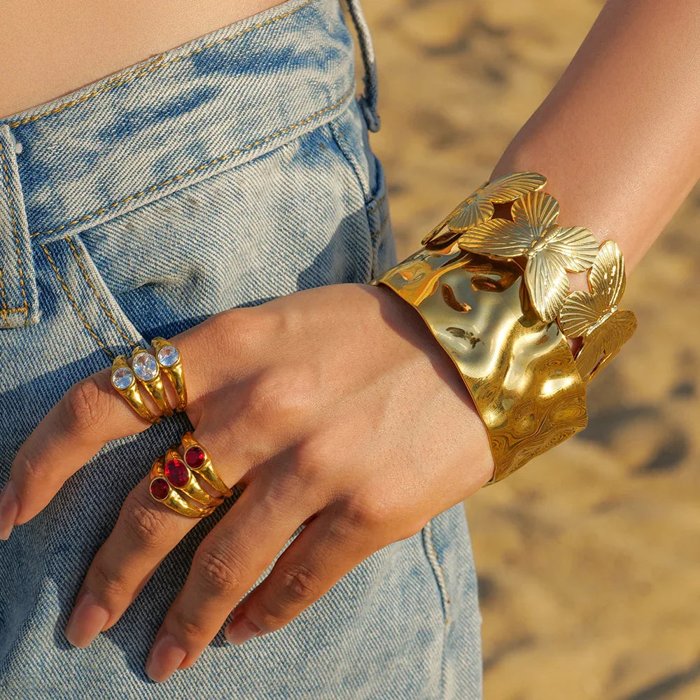 [Amore]Hope Gold Bangle