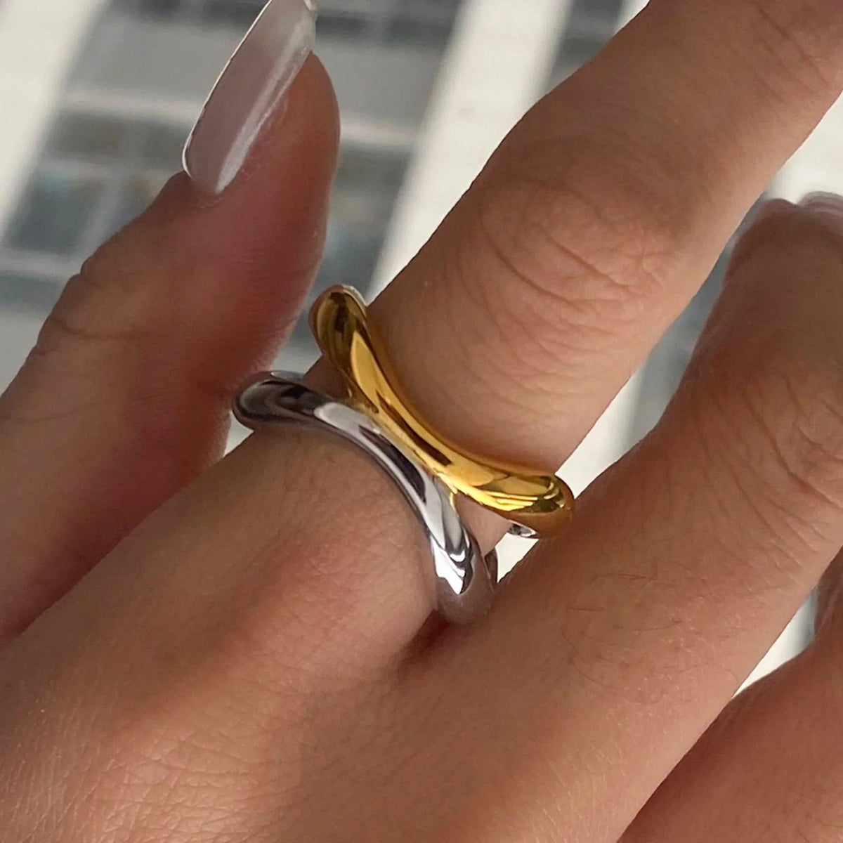 [Amore]Deanna Gold Intertwined Ring