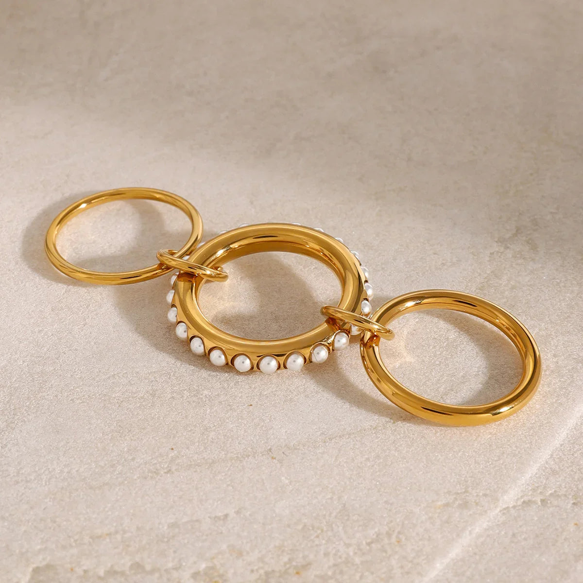 [Amore]Mikayla Stacked Freshwater Pearl Ring