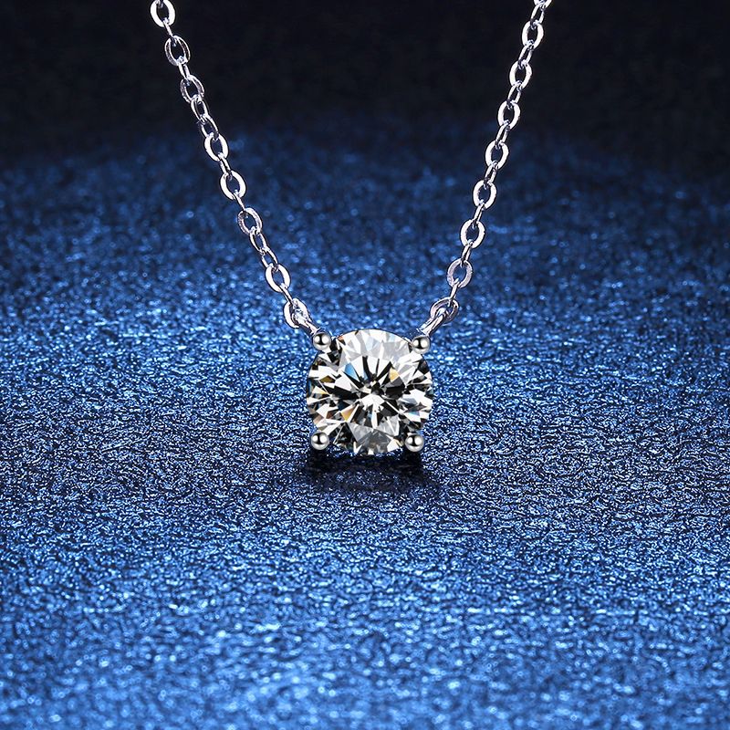 [Amore]CLASSIC FOUR-PRONG SOLITAIRE MOISSANITE NECKLACE