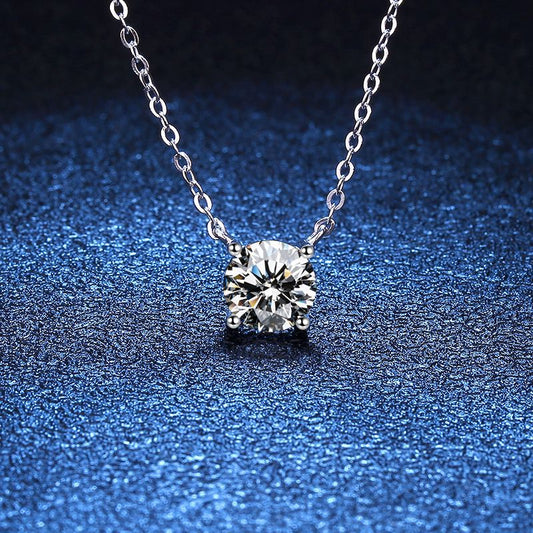 [Amore]CLASSIC FOUR-PRONG SOLITAIRE MOISSANITE NECKLACE