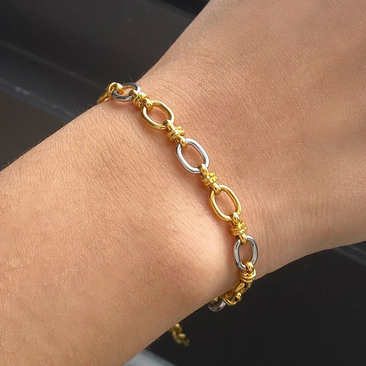 [Amore]Addison Two Tone Gold Bracelet