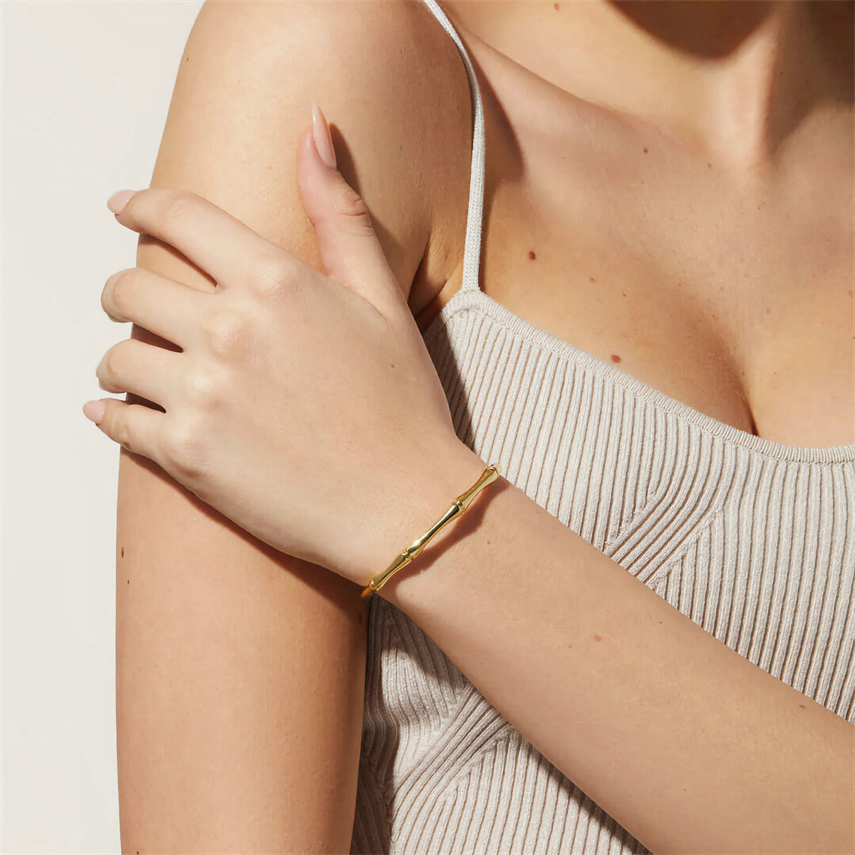 [Amore]Brielle Gold Bangle