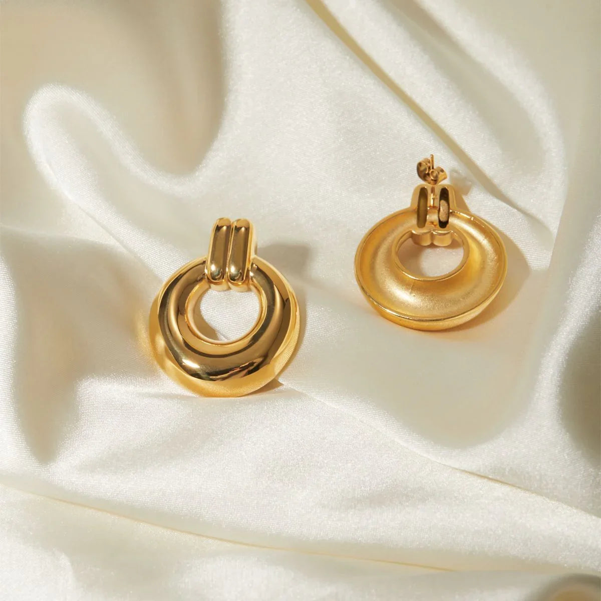 [Amore]Lynora Gold Earrings