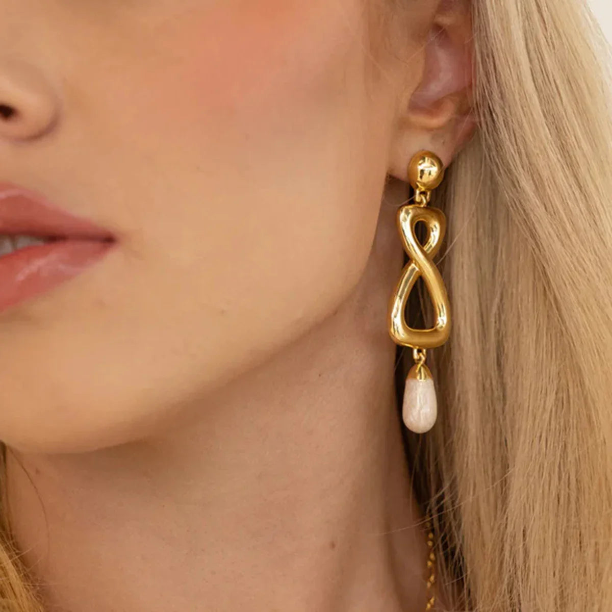 [Amore]Kaylee Freshwater Pearl Earrings