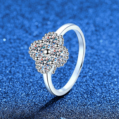 [Amore]ELEGANT FOUR-LEAF CLOVER MOISSANITE RING