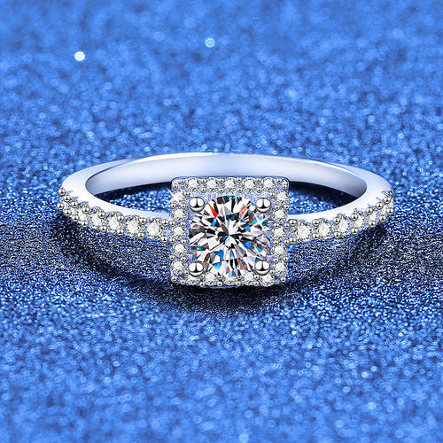 [Amore]DAINTY SUGAR-CUBE MOISSANITE RING
