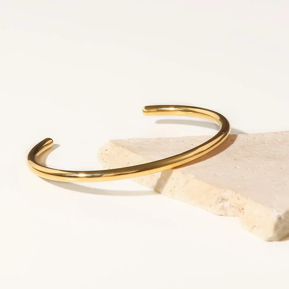 [Amore]Ara Gold Bangle