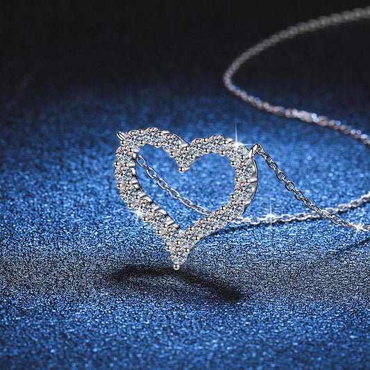 [Amore]ROMANTIC HEART MOISSANITE PENDANT NECKLACE
