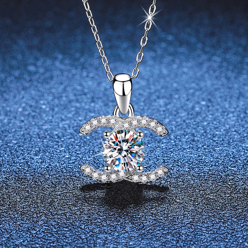 [Amore]CLASSIC INTERLOCKING MOISSANITE PENDANT NECKLACE