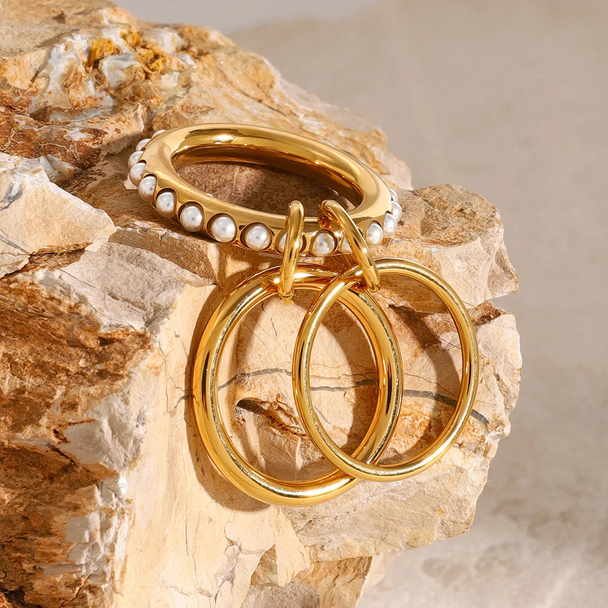 [Amore]Mikayla Stacked Freshwater Pearl Ring