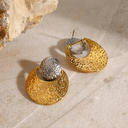 [Amore]Shelly Two Tone Crescent Earrings