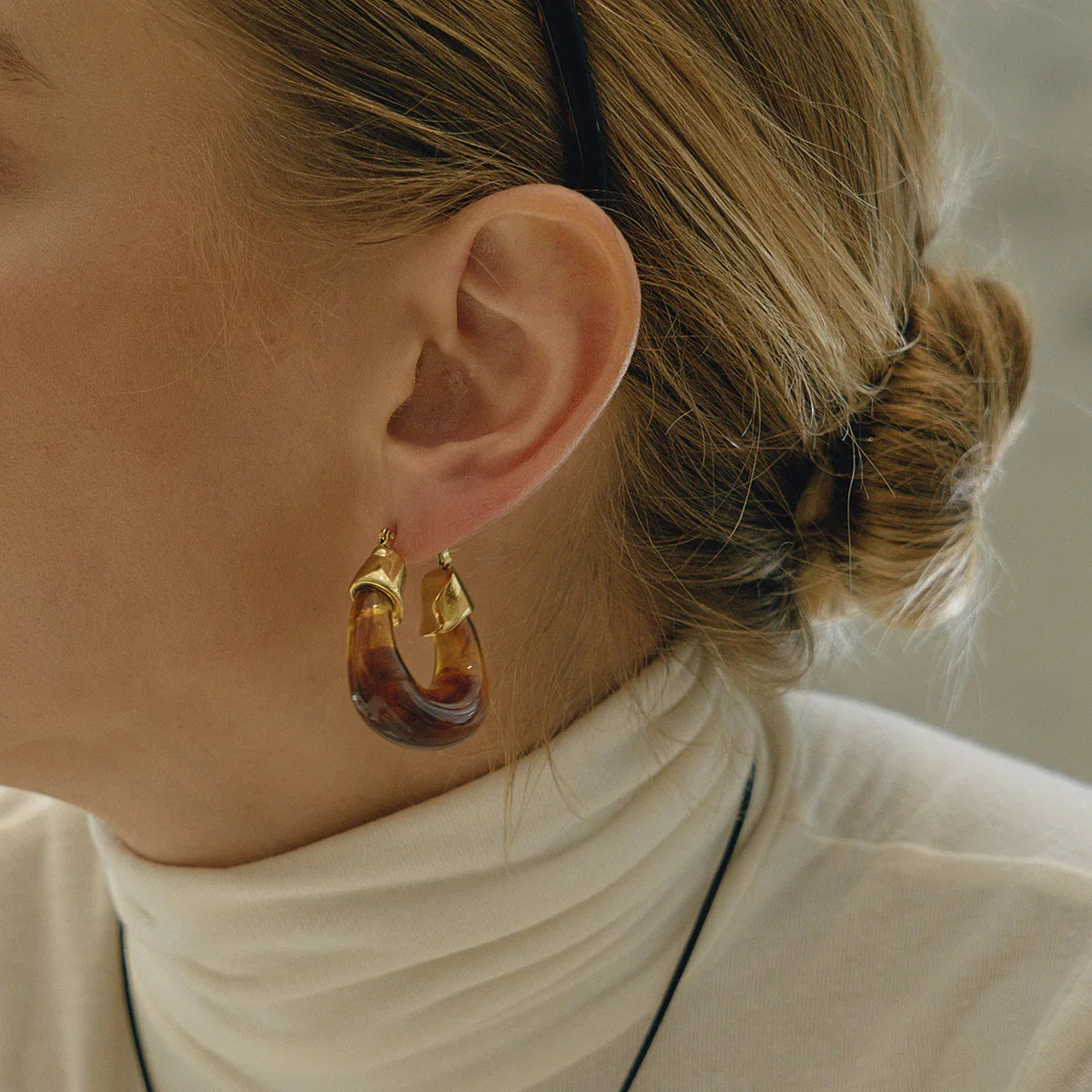 [Amore]Leighton Chunky Enamel Hoops