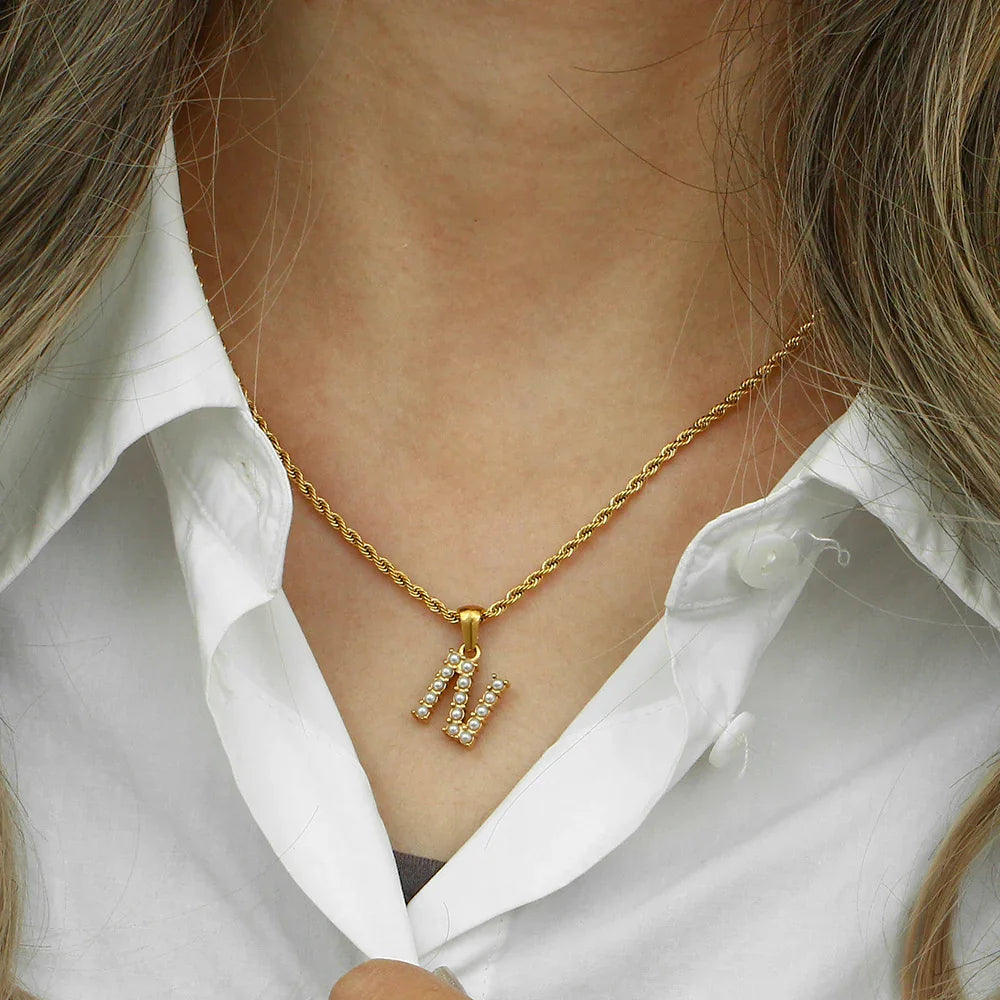 [Amore]Elodie Initial Letter Pearl Necklace