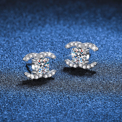 [Amore]CHIC INTERLOCKING DOUBLE-C MOISSANITE STUD EARRINGS