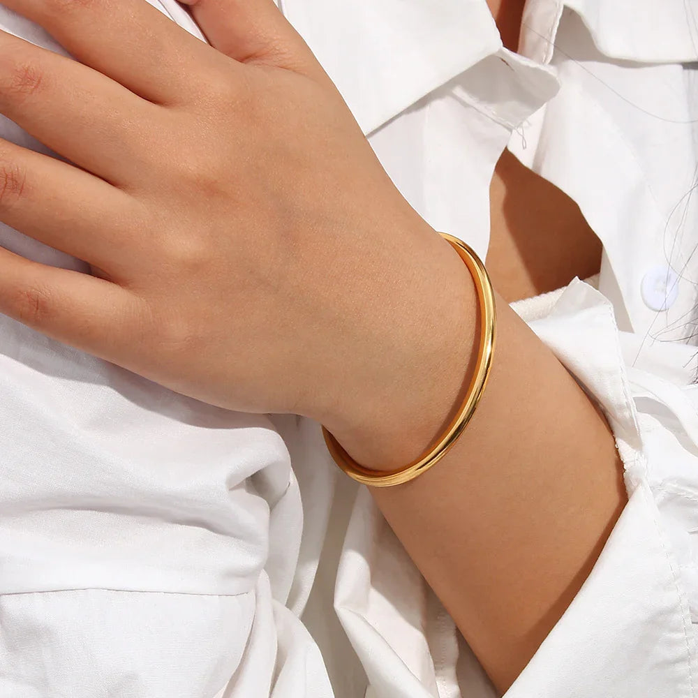 [Amore]Ara Gold Bangle