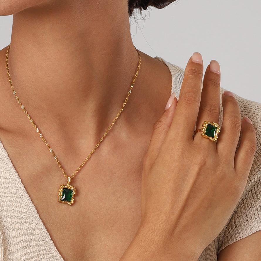 [Amore]Priscilla Emerald Ring