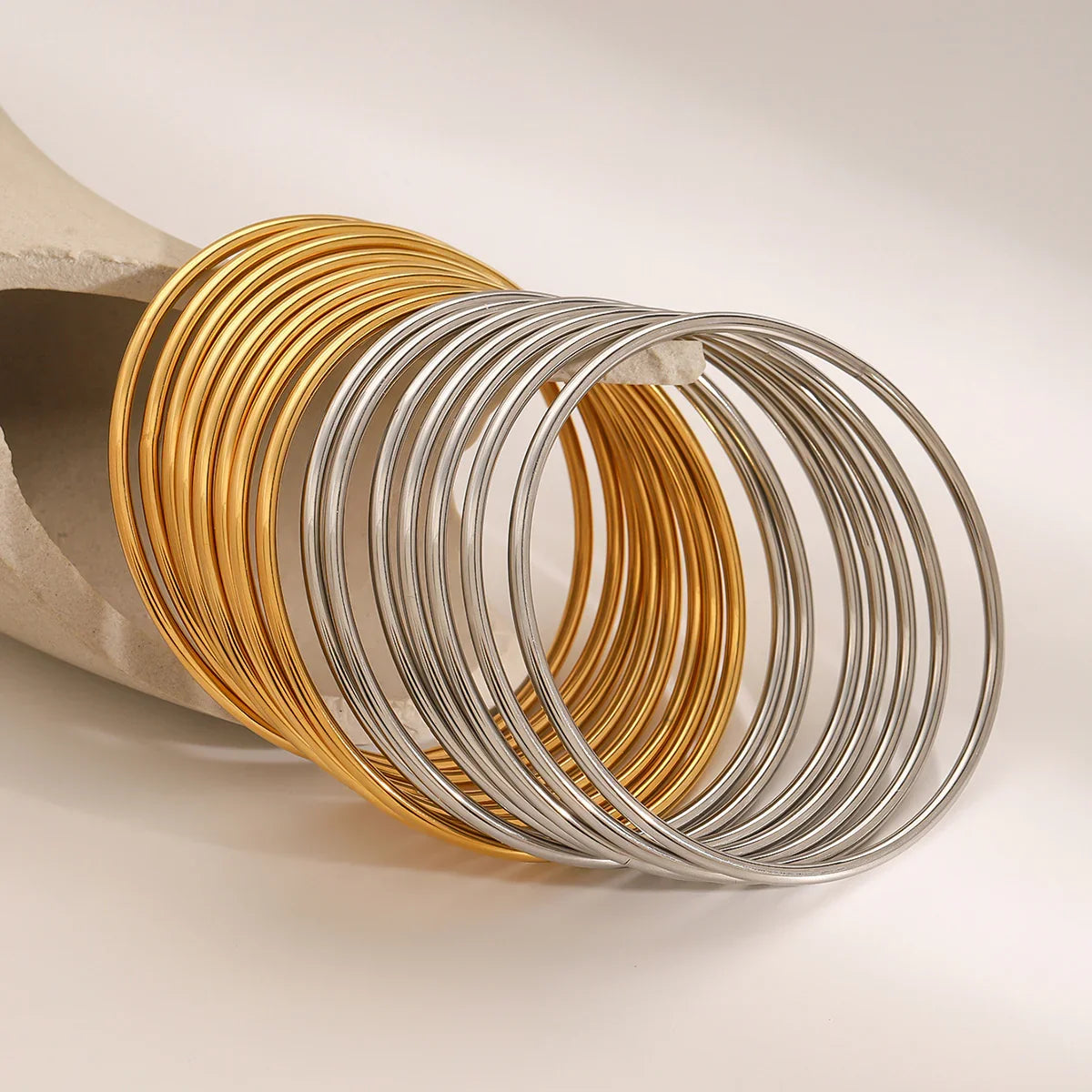 [Amore]Shannon Gold Bangle Set