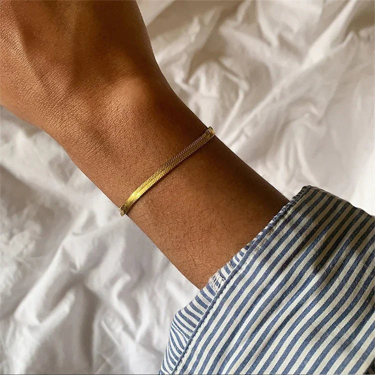 [Amore]Vida Gold Herringbone Bracelet
