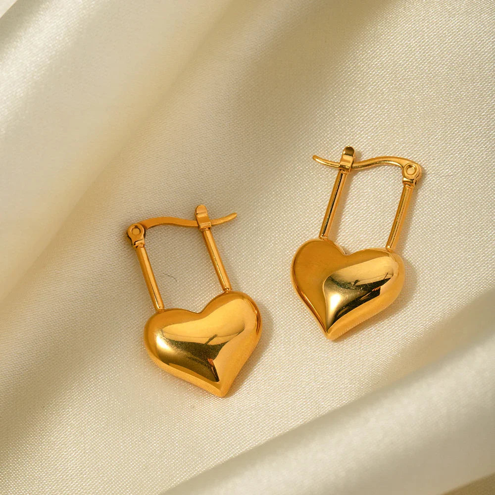 [Amore]Jessamine Heart Earrings