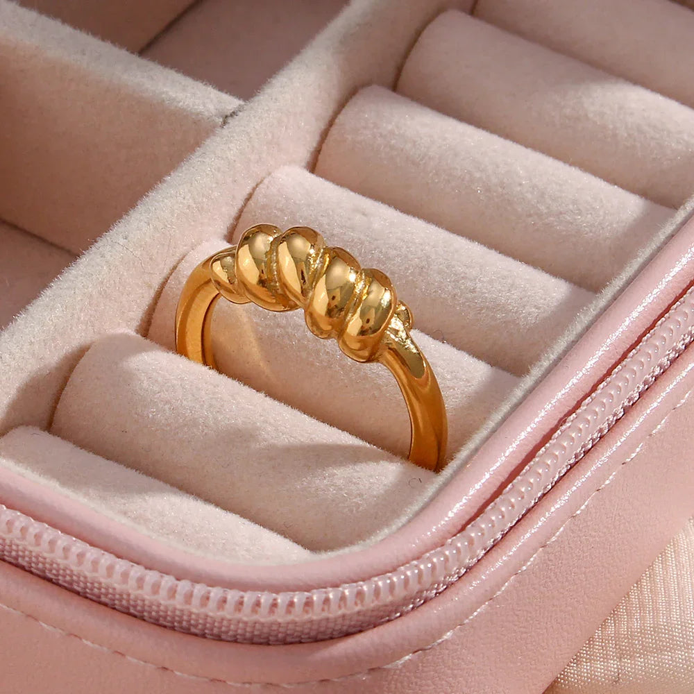 [Amore]Lacrima Gold Ring