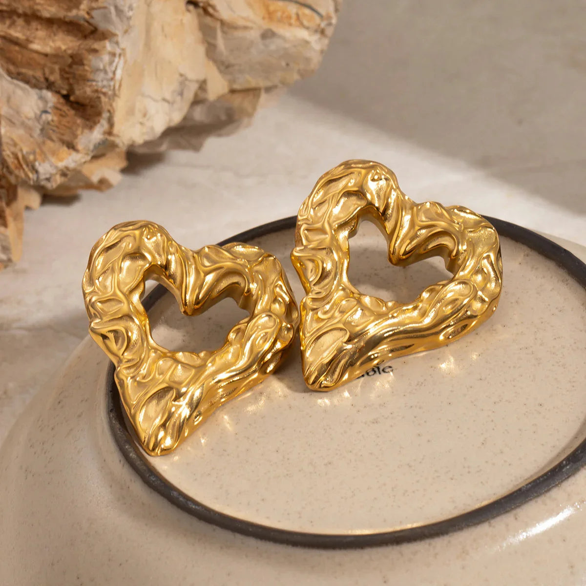 [Amore]Helene Heart Earrings