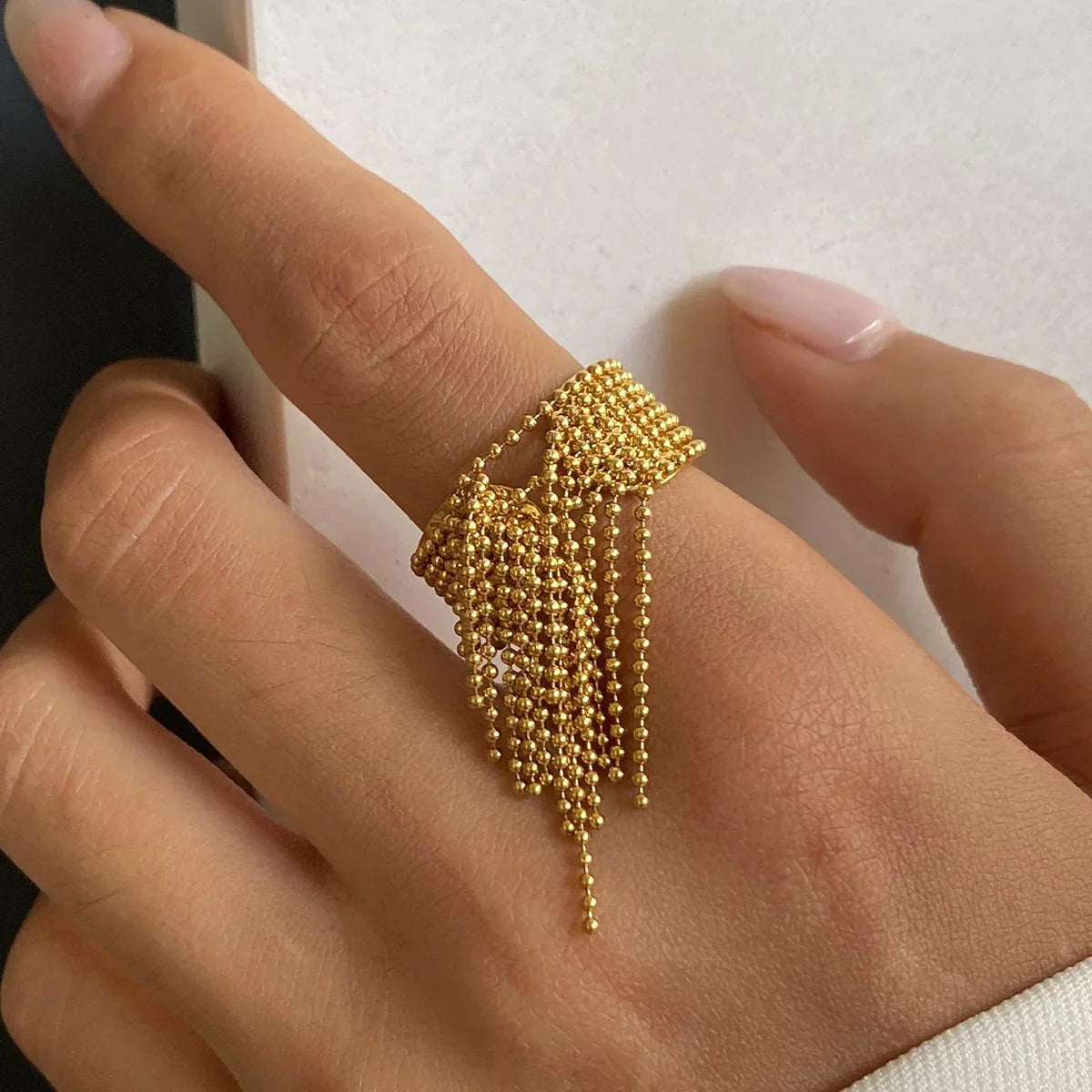 [Amore]Krystelle Gold Tassel Ring