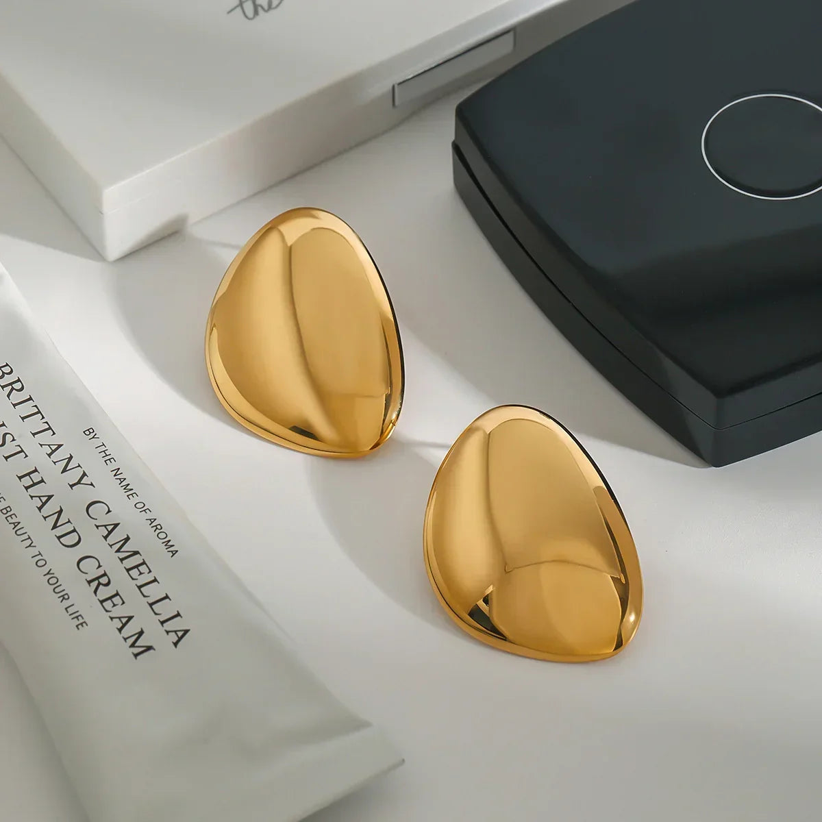 [Amore]Carrie Chunky Bean Gold Earrings