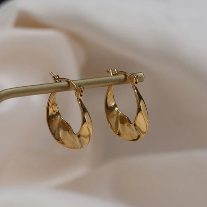 [Amore]Esti Irregular Hoop Earrings