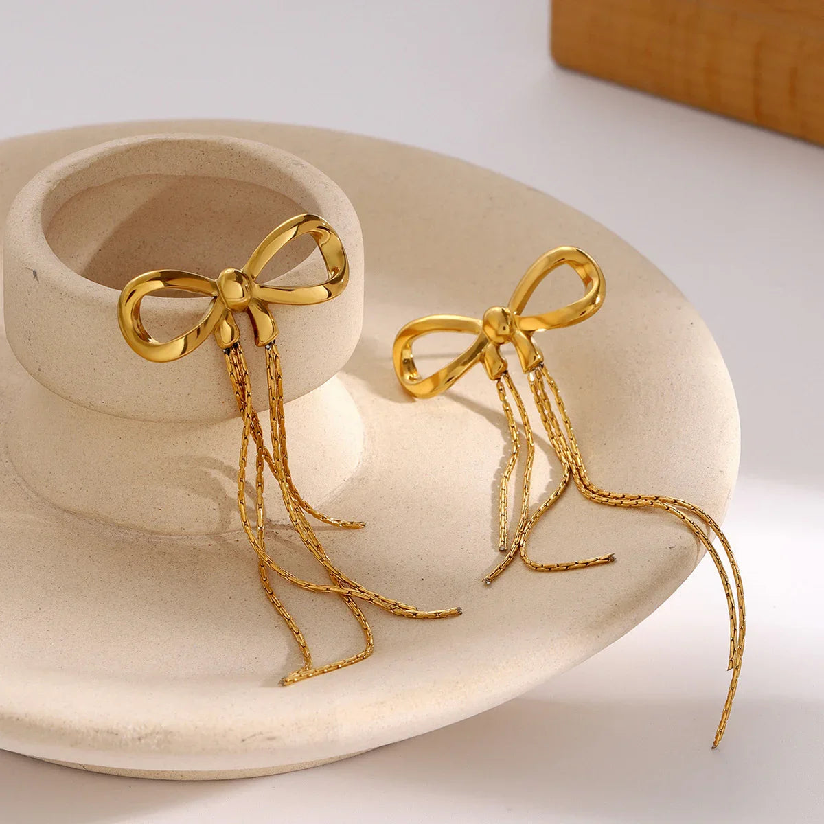 [Amore]Yvette Bow Earrings