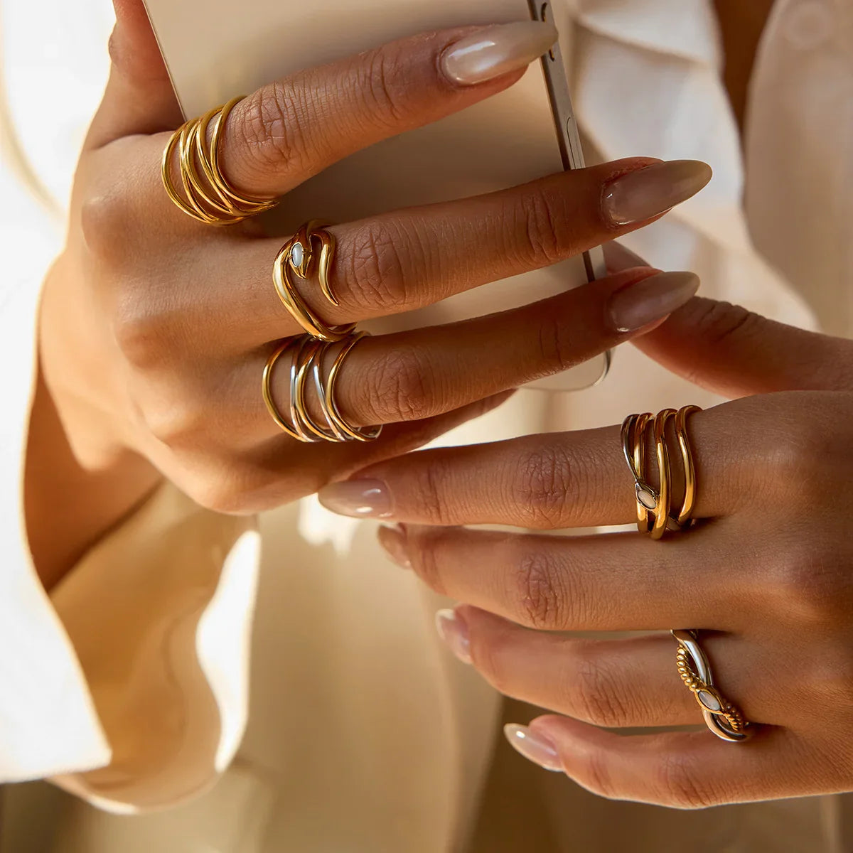 [Amore]Nerisse Two-Tone Twist Ring