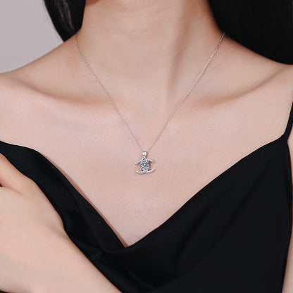 [Amore]CLASSIC INTERLOCKING MOISSANITE PENDANT NECKLACE