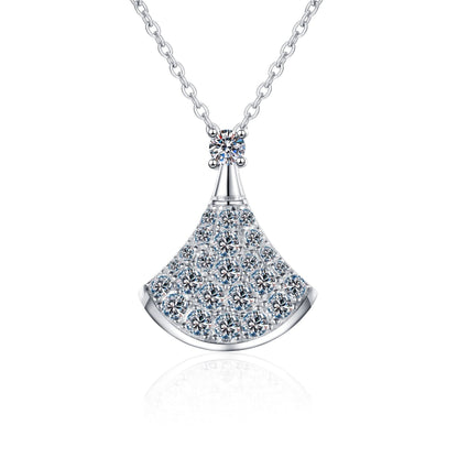 [Amore]ELEGANT FAN-SHAPED MOISSANITE PENDANT NECKLACE