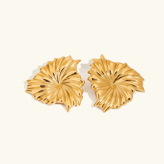 [Amore]Rafaela Sculpted Petal Gold Earrings