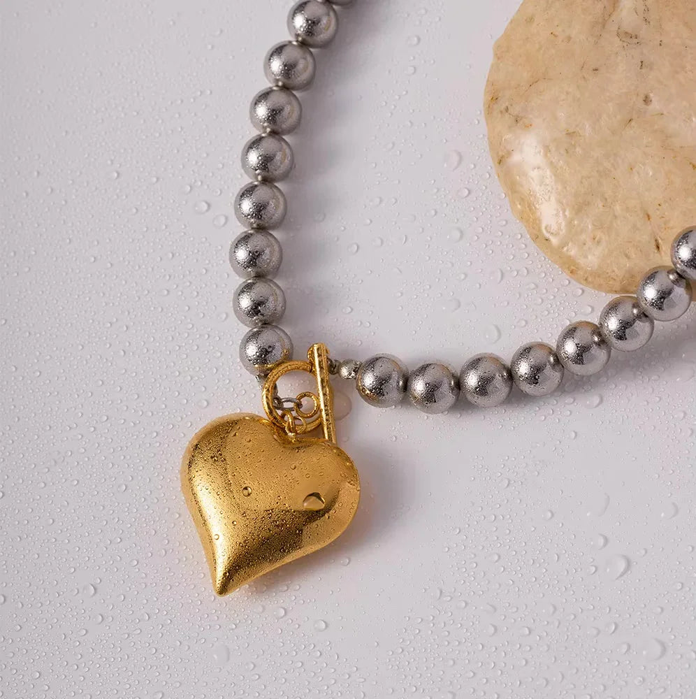 [Amore]Alicia Chunky Bead Heart Pendant