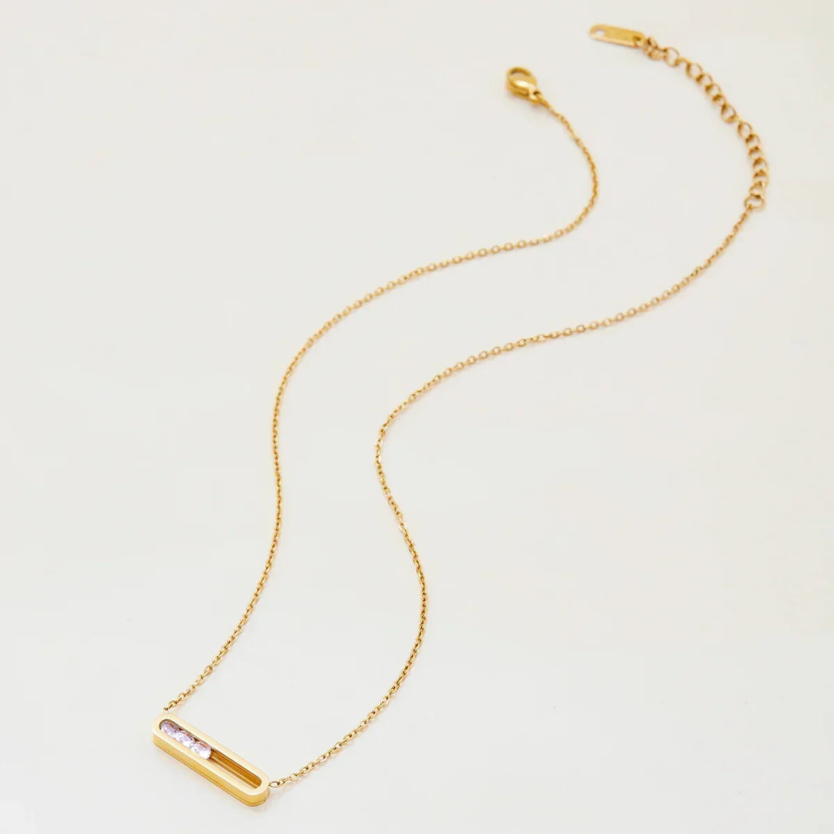 [Amore]Abby Sculpted Gold Pendant