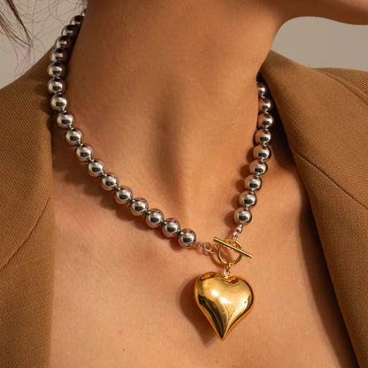 [Amore]Alicia Chunky Bead Heart Pendant