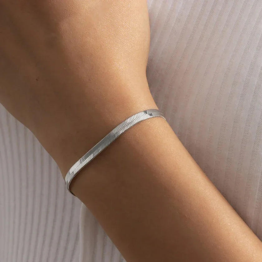[Amore]Vida Gold Herringbone Bracelet