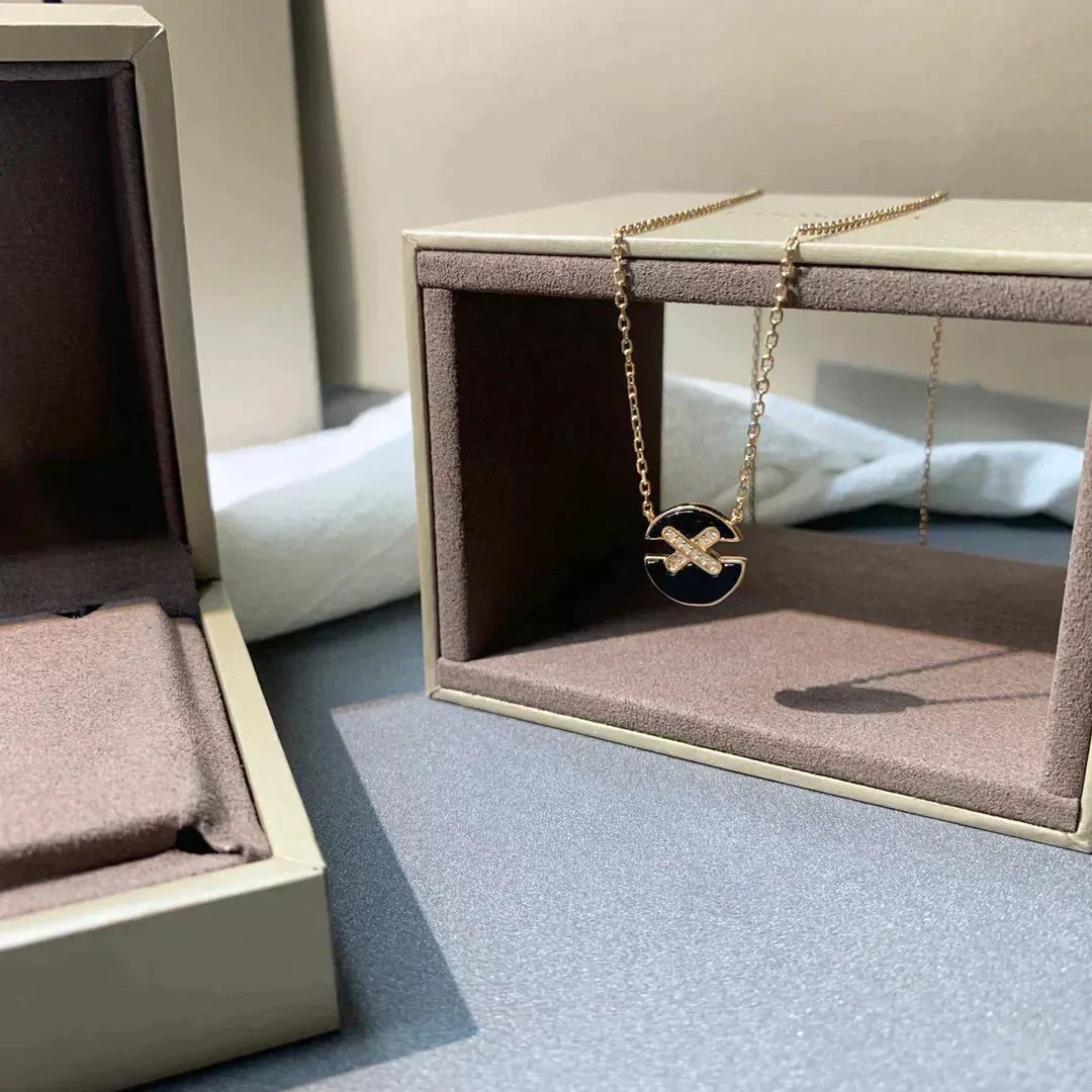 [Amore]JEUX DE ROSE GOLD DIAMOND NECKLACE